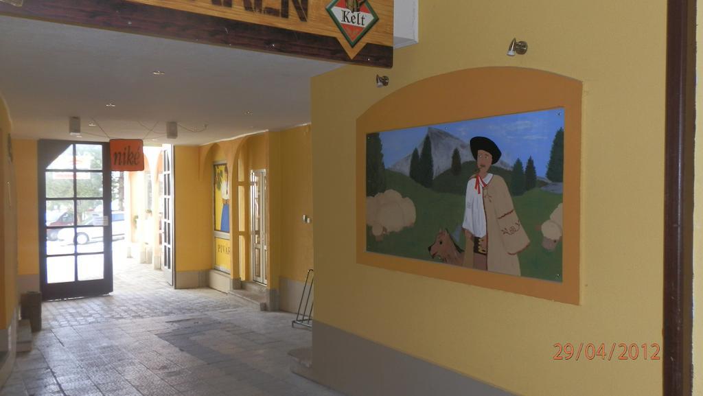 Penzion Marina Pri Slovenskej Restauracii Brezno Pokój zdjęcie