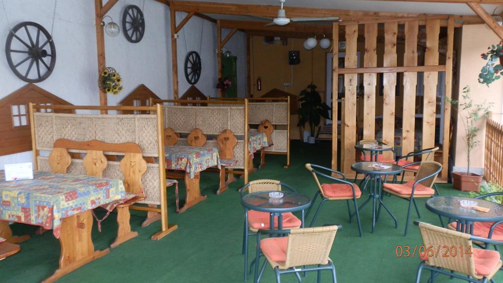 Penzion Marina Pri Slovenskej Restauracii Brezno Pokój zdjęcie