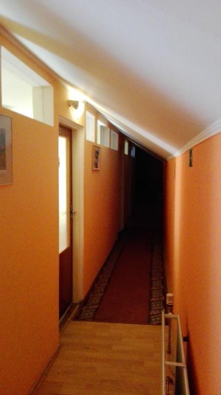 Penzion Marina Pri Slovenskej Restauracii Brezno Zewnętrze zdjęcie